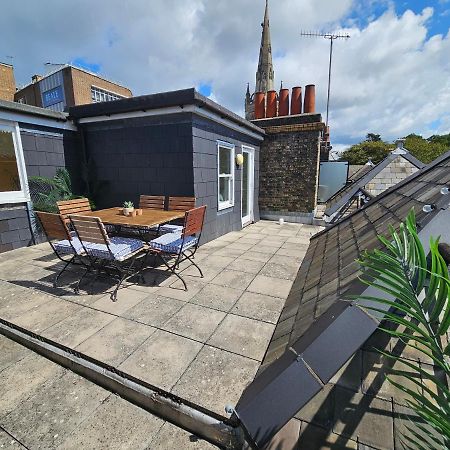 Cityscape Haven: 1 Bedroom Apartment With Terrace And City View Bournemouth Exteriér fotografie