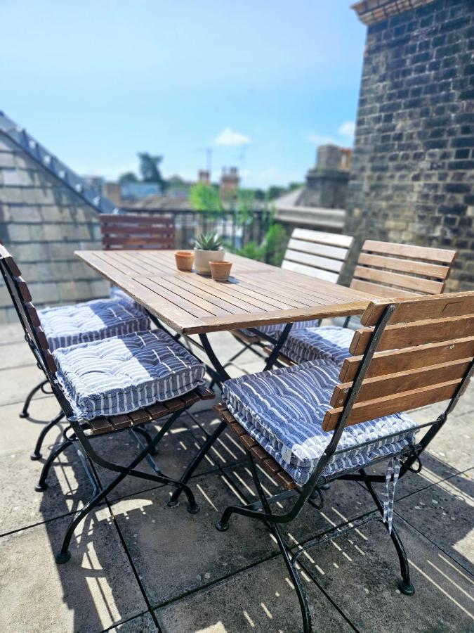 Cityscape Haven: 1 Bedroom Apartment With Terrace And City View Bournemouth Exteriér fotografie